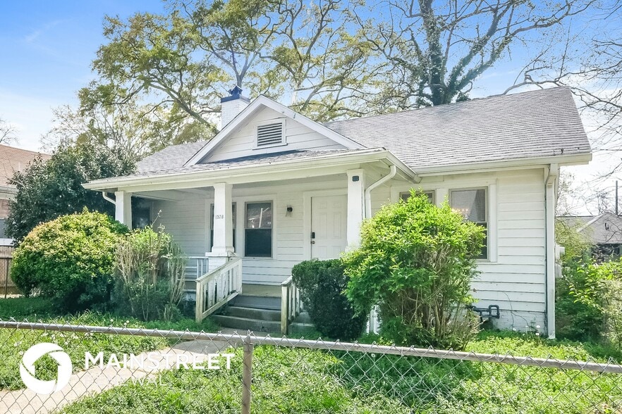 Building Photo - 1578 Linda Way SW