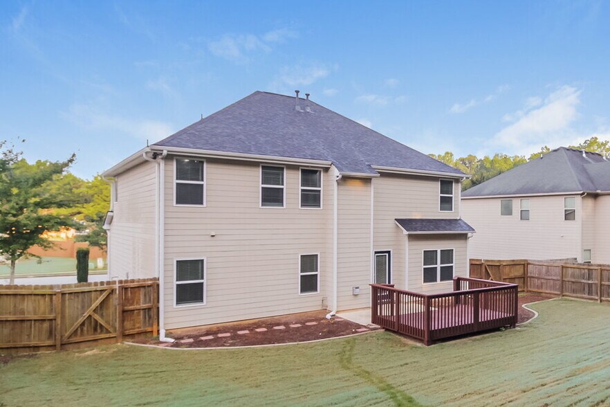 Building Photo - 5418 Stirrup Way