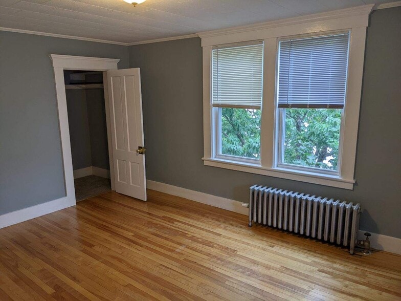 Building Photo - 25 Union St