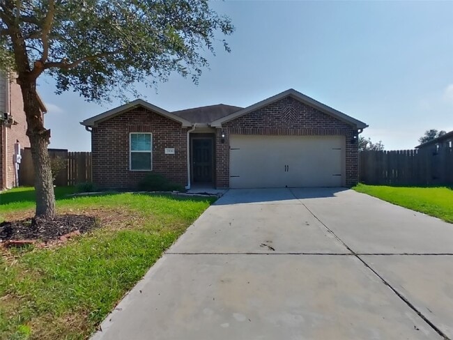 Primary Photo - 2906 Trawler Pl