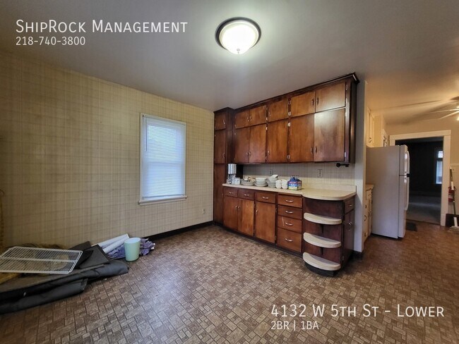 Building Photo - 4132 W 5th St