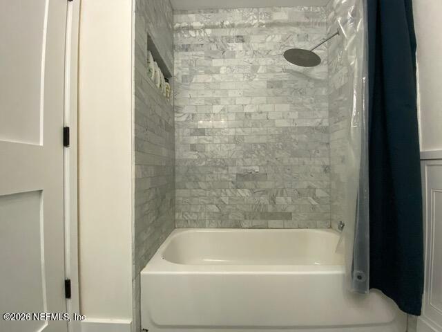 Building Photo - 1539 Bentin Dr N