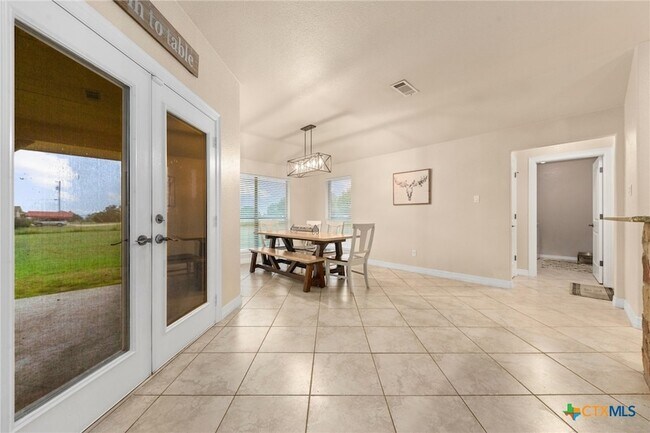 Building Photo - 770 Co Rd 3371