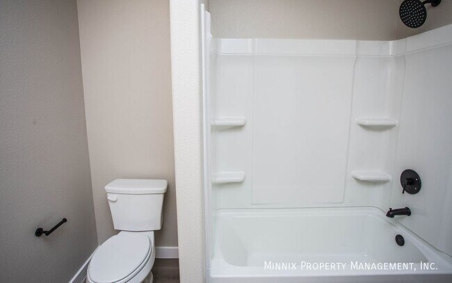 Building Photo - 13212 Ave. S-