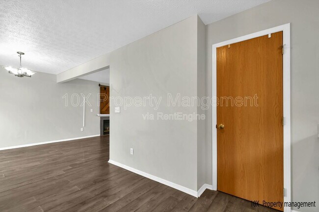 Building Photo - 1380 Chickweed St