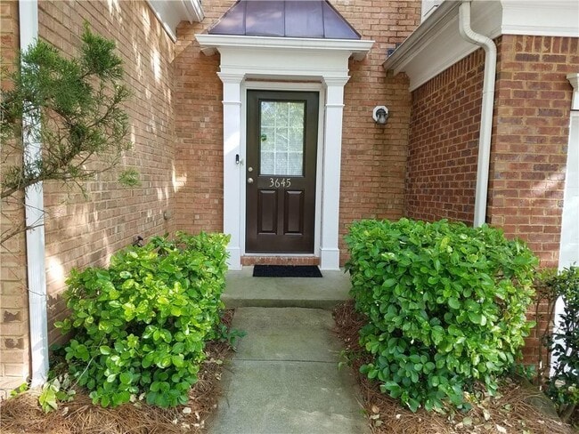 Building Photo - 3645 Postwaite Cir NW