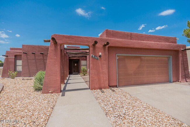 Building Photo - 6815 Villa Hermosa Dr