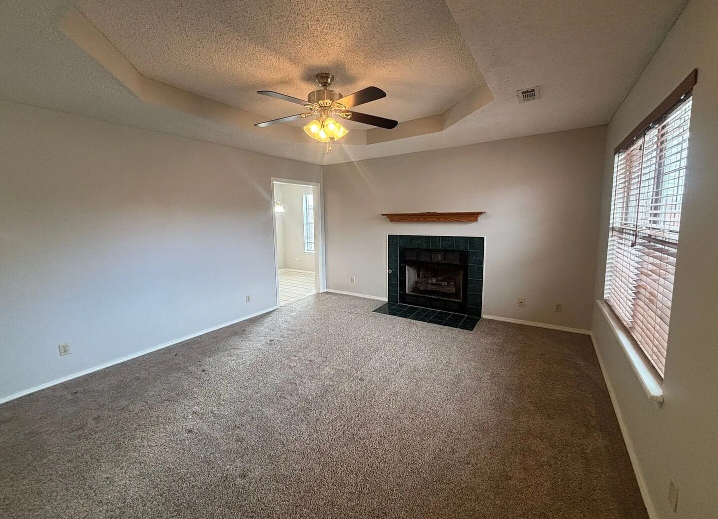 Building Photo - 507 B Camellia Dr.