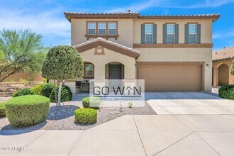 Building Photo - 4 Bed/ 2.5 bath - Beautiful Single Family ...