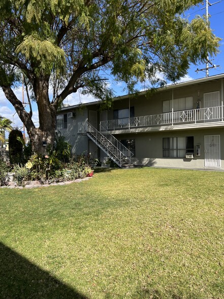 Building Photo - 2324 E Commonwealth Ave