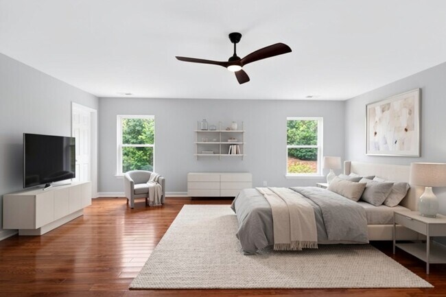 Building Photo - 4007 Jockey Club Circle