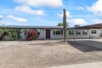 Building Photo - 3100 W Shumaker Dr