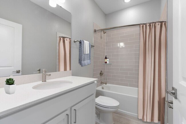 Building Photo - Spacious 4-Bedroom Rental in Palm Coast with Ultimate Privacy