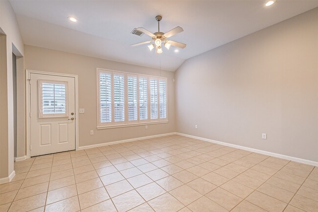 Building Photo - 9718 Catalina Leaf Ln