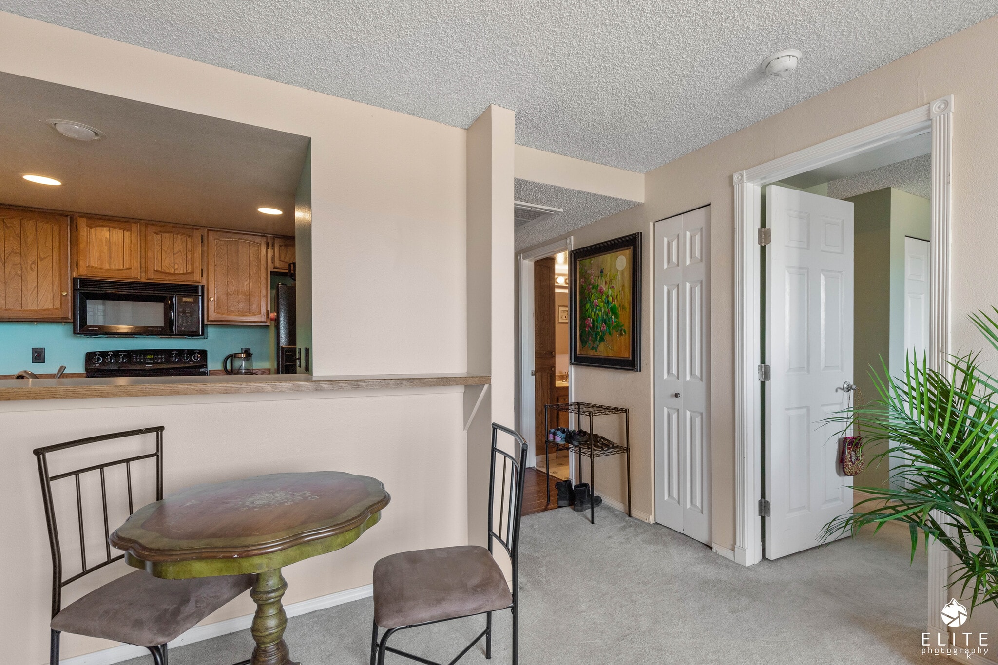 Building Photo - 9645 Independence Dr