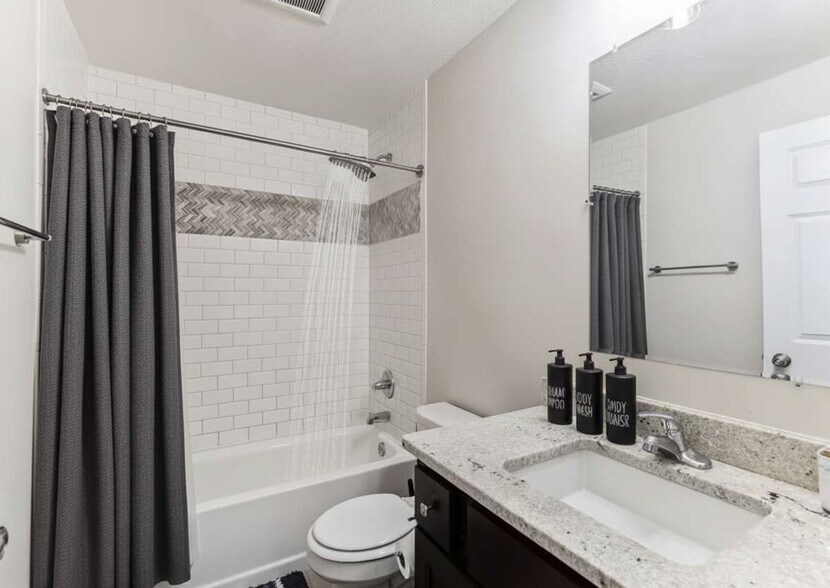 Building Photo - 2808 Colfax Ave South