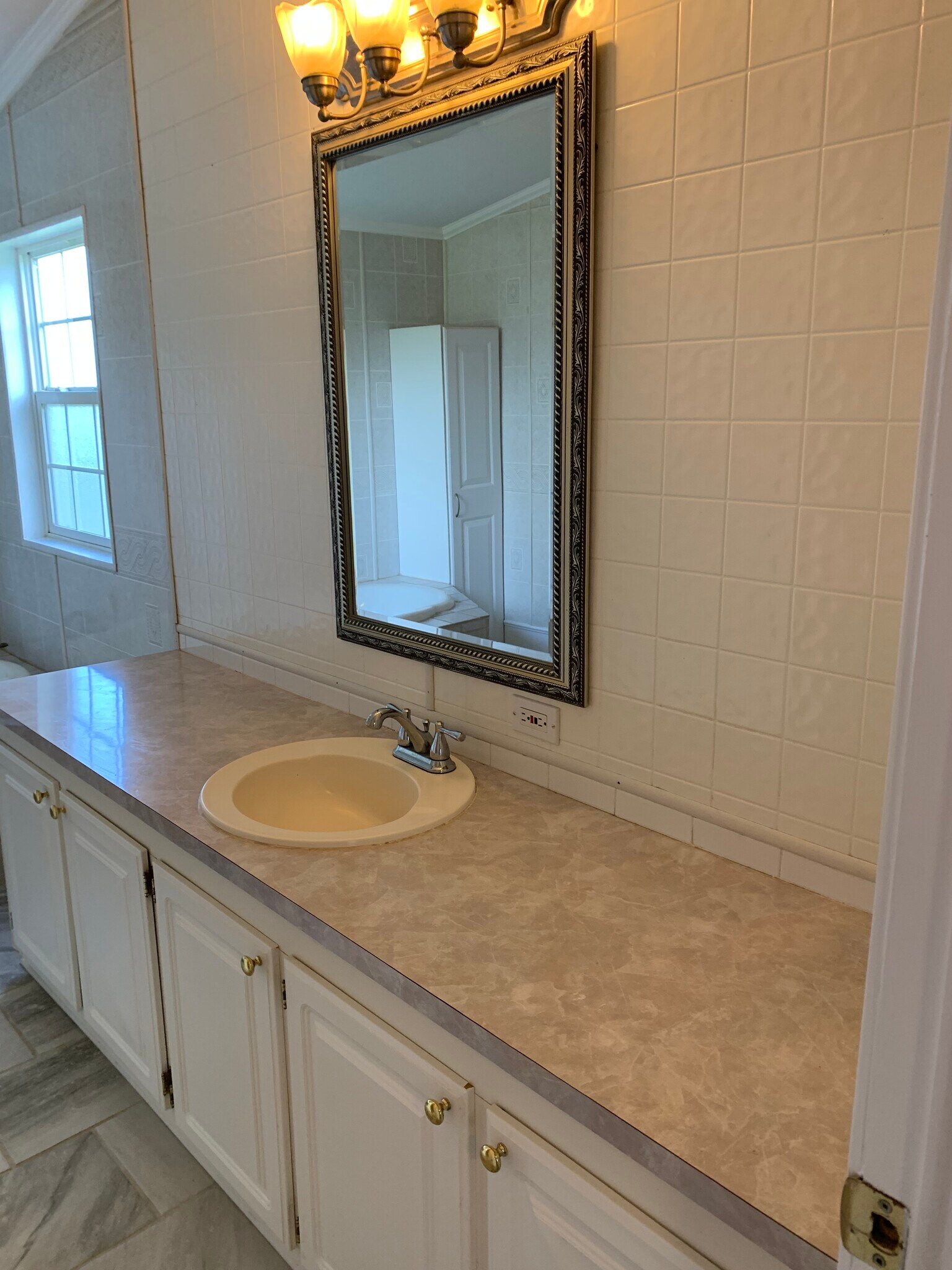 Building Photo - 7153 Whitney Rd