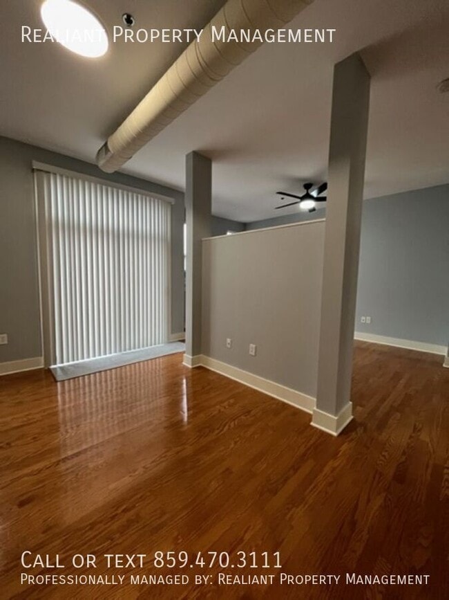 Building Photo - 650 S Mill St