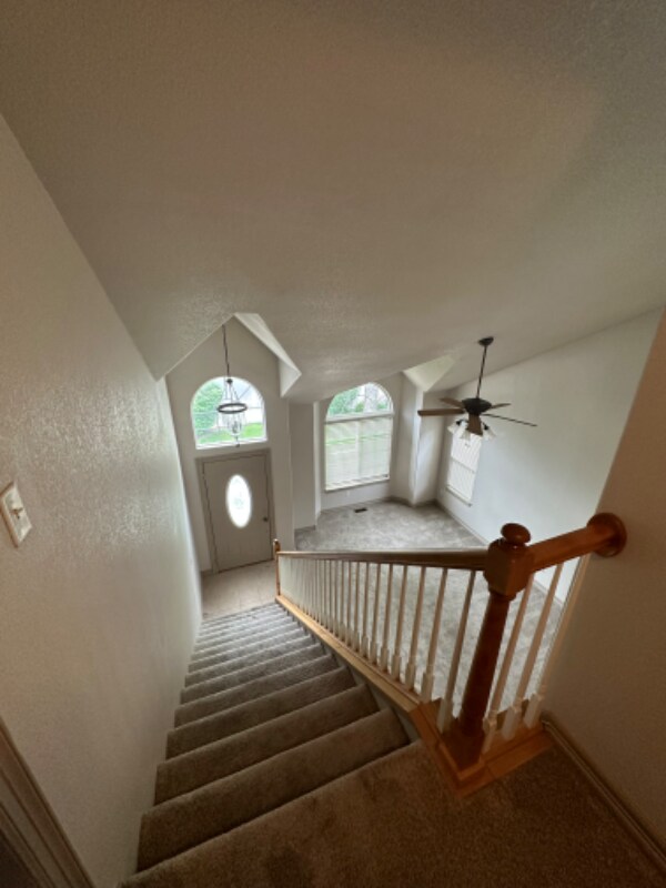 Building Photo - 4913 W 11th Street Rd