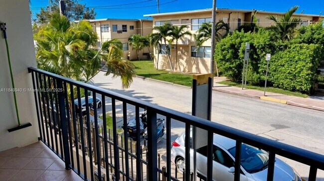 Building Photo - 7830 Dickens Ave