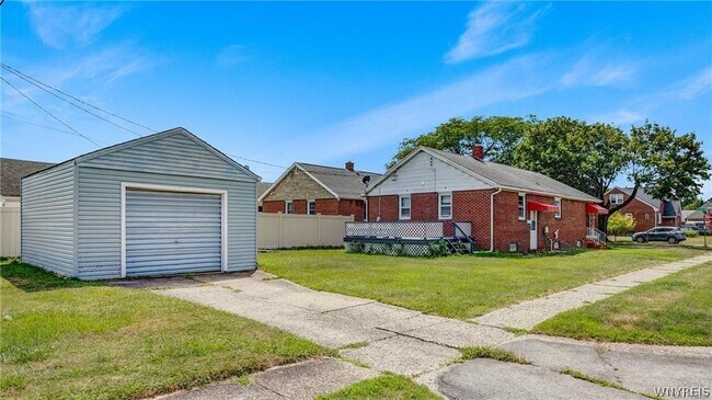 Building Photo - 191 Eastland Pkwy