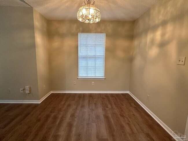 Building Photo - 2374 Windstone Dr