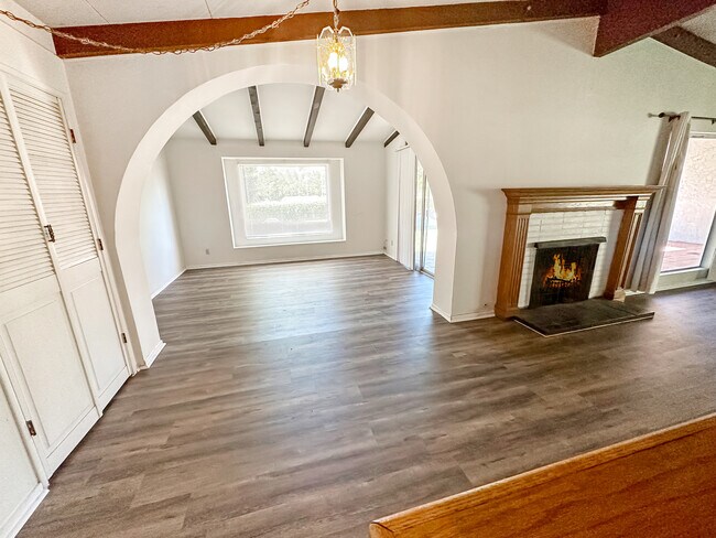 Building Photo - 27310 Seco Canyon Rd