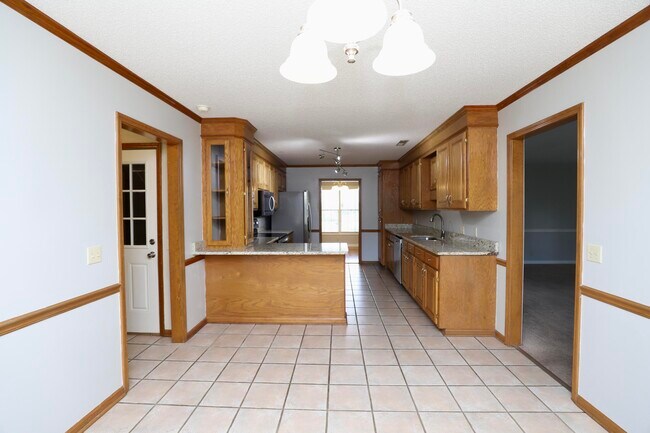 Building Photo - 1450 Morris Way Dr