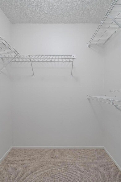 Building Photo - 7167 Crown Oaks Dr