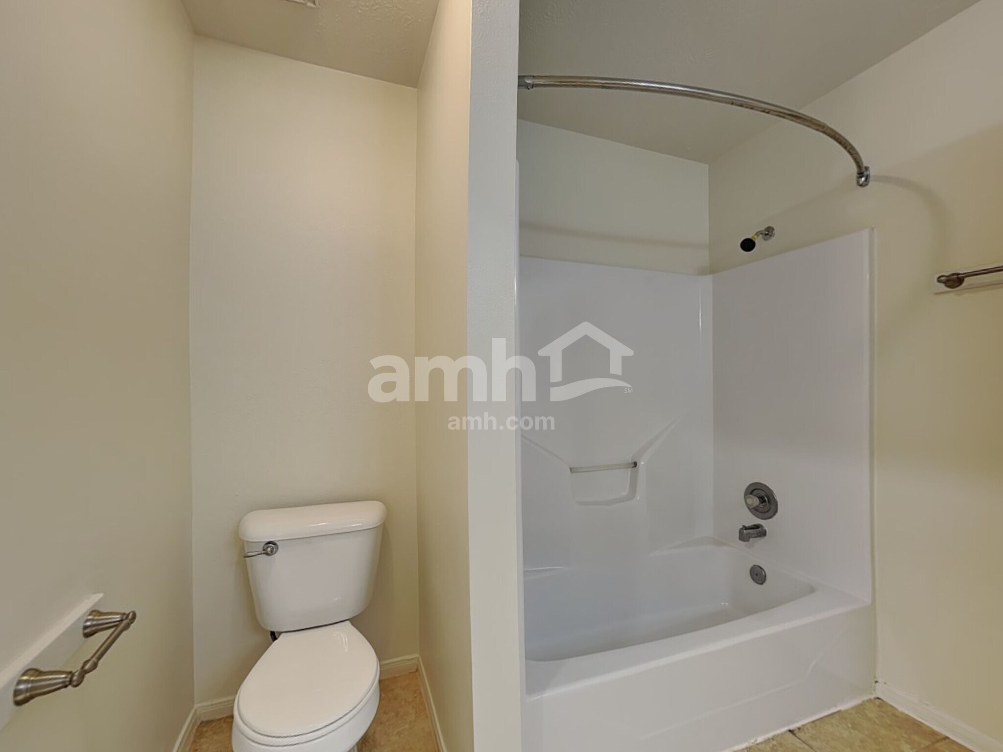 Building Photo - 2738 Springstone Dr