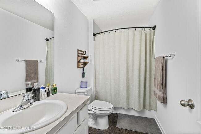 Building Photo - 3696 Shiner Dr