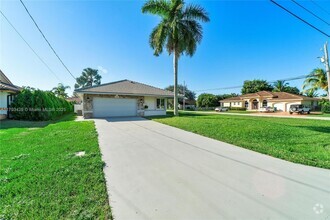 Building Photo - 11780 NW 27th Ct