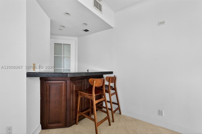 Building Photo - 3000 Island 2305 Is