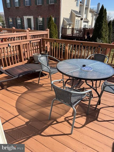 Building Photo - 6357 Regal Oak Dr