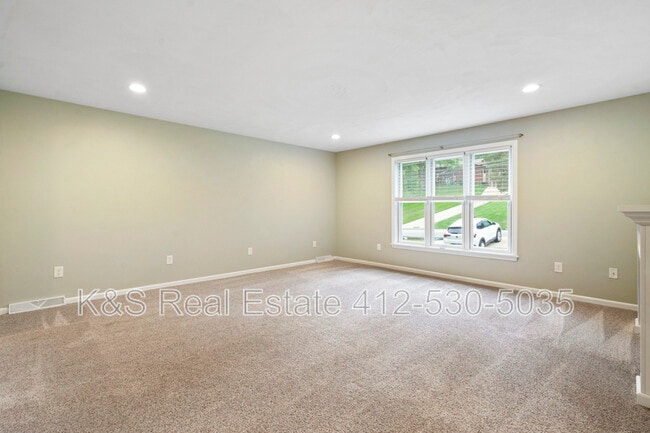 Building Photo - 2490 Coulterville Rd