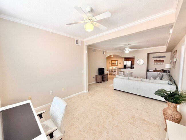 Building Photo - 12960 Positano Cir