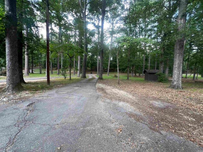 Building Photo - 131 Snug Harbor Cir