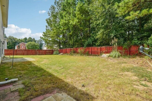 Building Photo - 4255 Old House Dr
