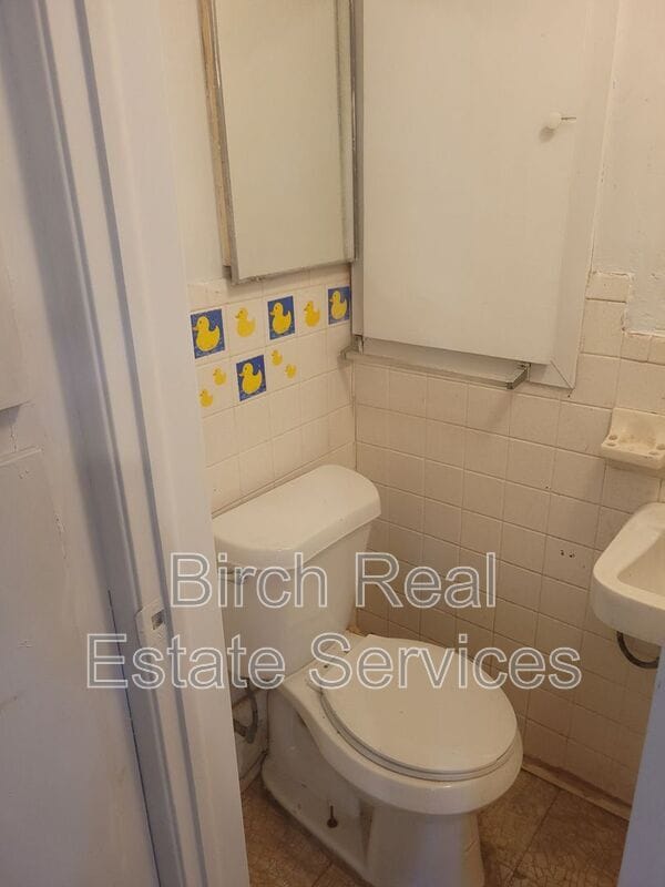 Building Photo - 1625 Colmar Dr