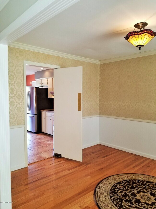 Building Photo - 8203 Camberley Dr