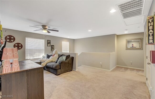 Building Photo - 676 Tremaine Ct