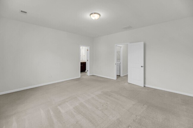 Building Photo - Charming Johns Island Retreat with Modern Amenities