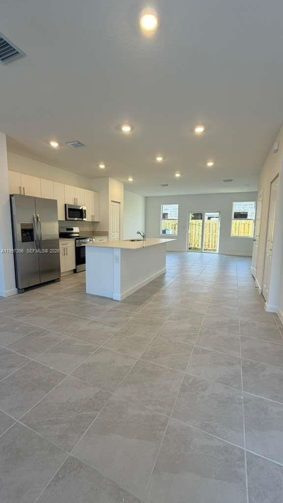 Building Photo - 1087 NW 2nd Ter