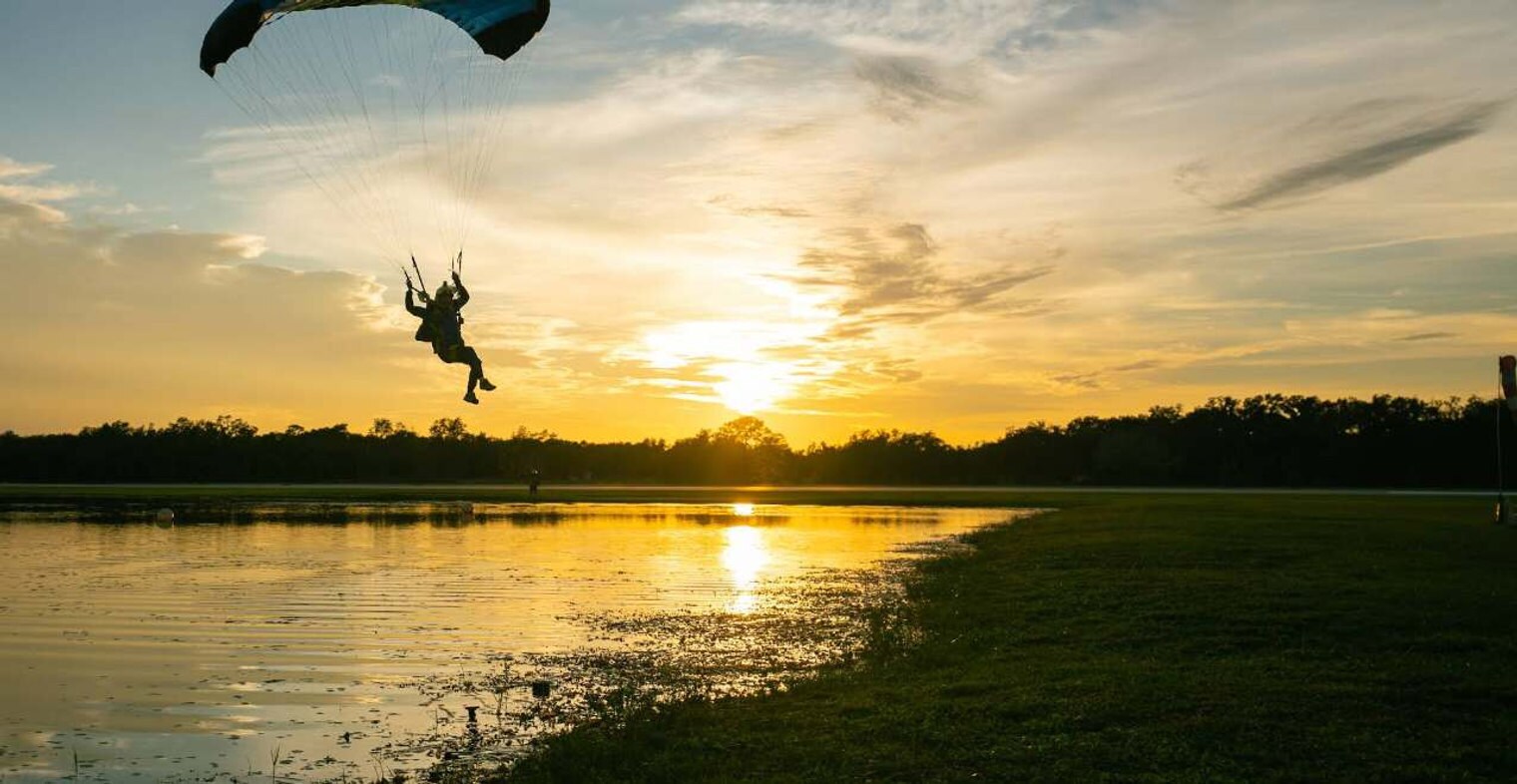 Building Photo - 38604 Naomi Ave