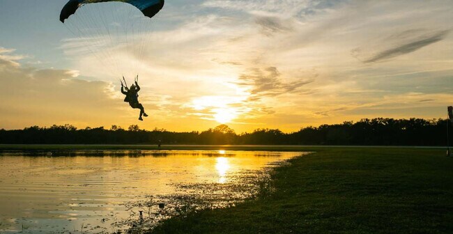 Building Photo - 5542 20th St