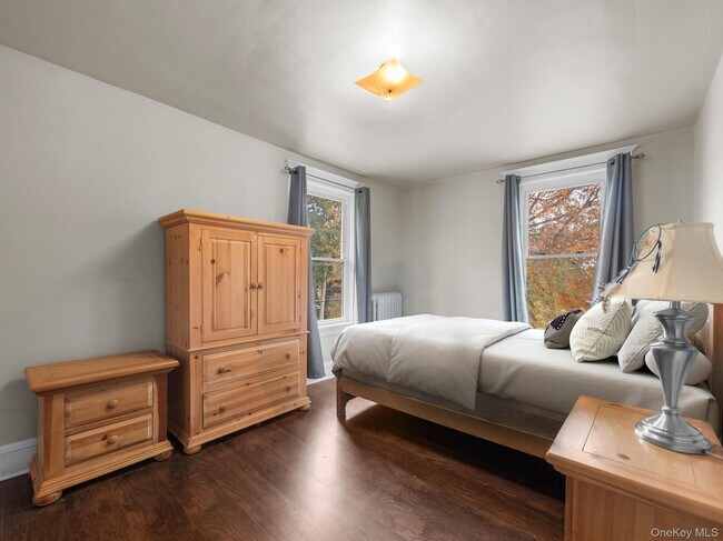 Building Photo - 109 Cooper Dr