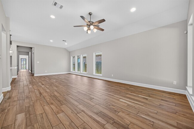 Building Photo - 17371 Merigold Hts Dr