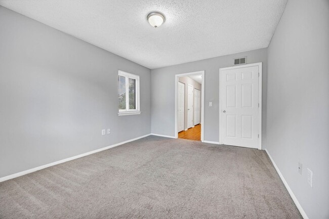 Building Photo - cpc6