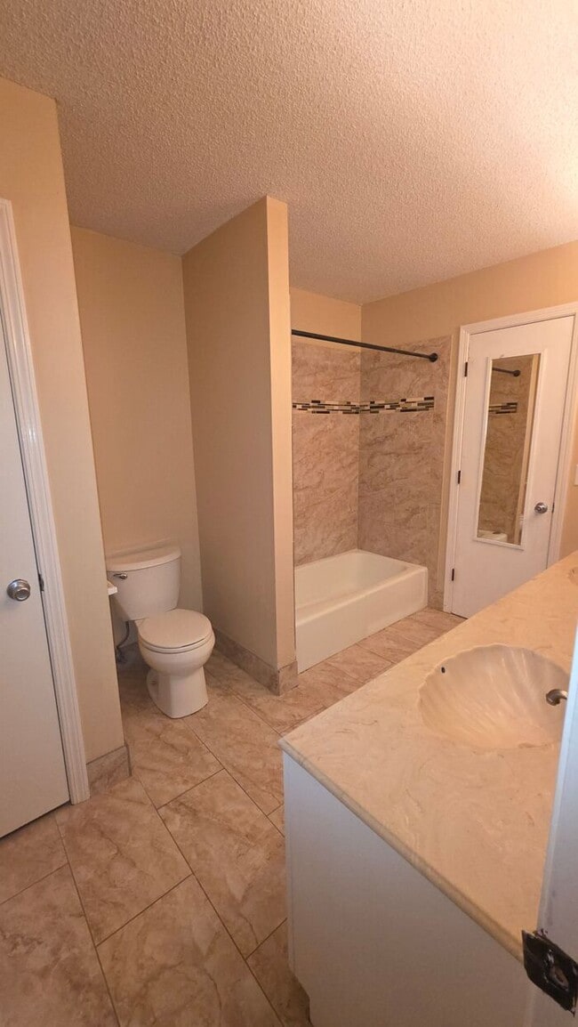 Building Photo - Coming Soon – Newly Updated 3 Bedroom Home...