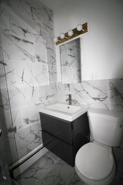 Building Photo - 51 High St